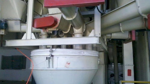 料斗秤定制 威海與日照地區(qū)的專業(yè)化配料解決方案